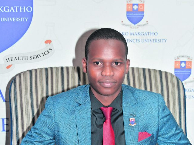 Ntwanano Sipho Mapfumari (26)