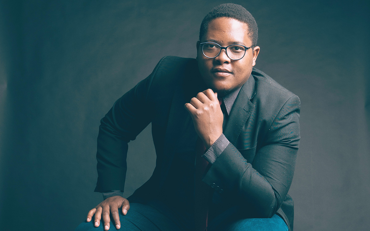 Sihlesenkosi Majola, 33